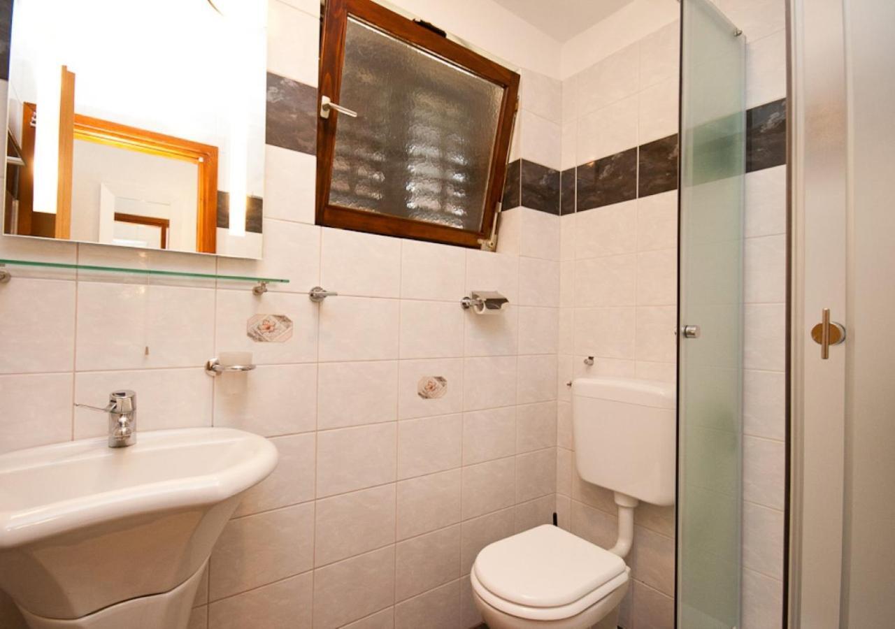 Apartments Bozo บัชกา ภายนอก รูปภาพ
